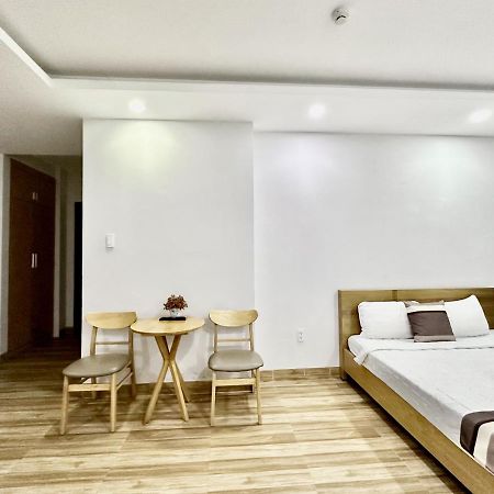 The Jade Hotel Near Tan Son Nhat Airport Ho Či Minovo Město Exteriér fotografie